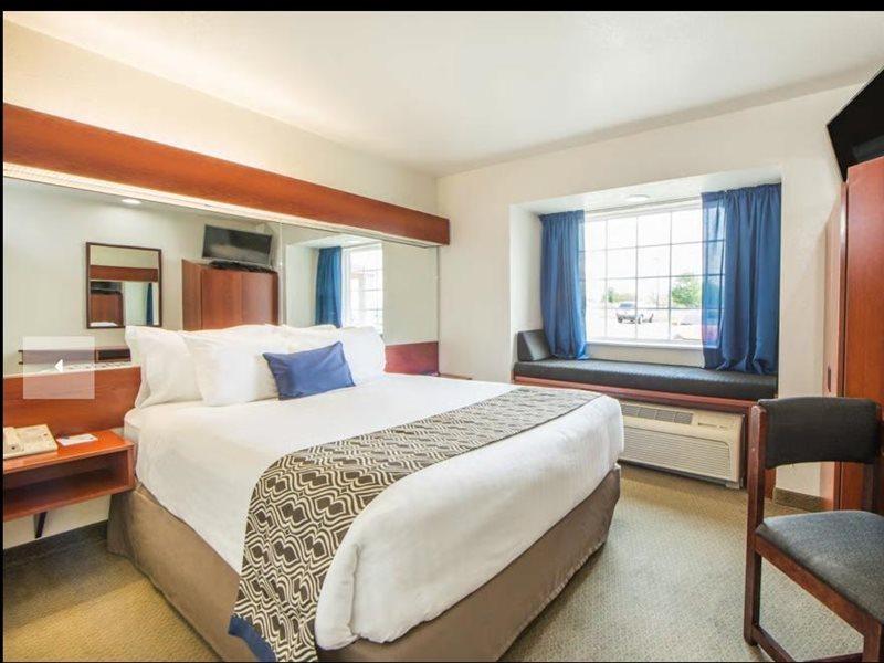 Microtel Inn And Suites By Wyndham Miami Ok Zewnętrze zdjęcie